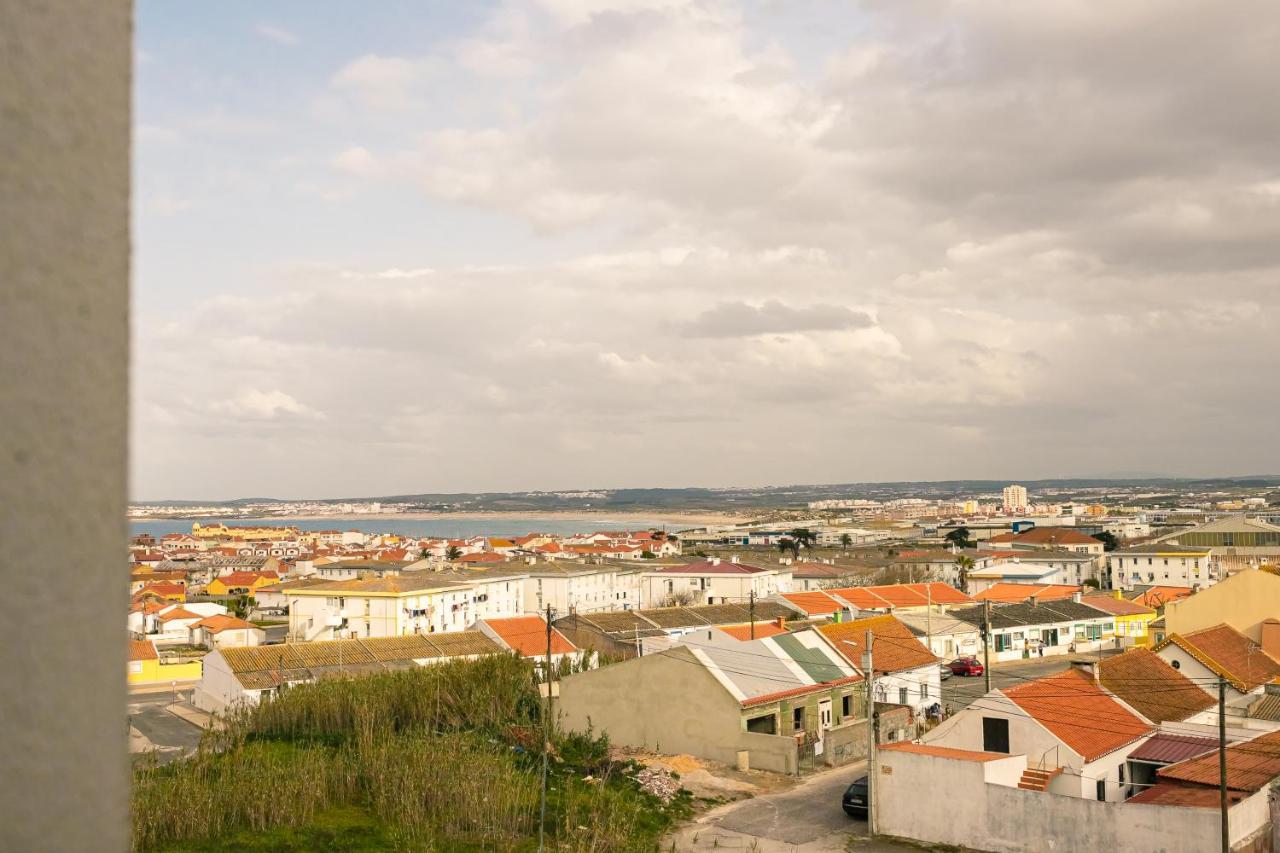 Swordfish Sea View Apartment Peniche Exterior foto